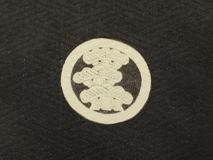 平和屋着物[]七五三　男の子　祝着　鷹　鷲　打ち出の小槌　松文　金彩　逸品　DAAY3288ma