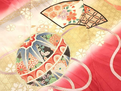 平和屋着物[]七五三　女の子　３歳　祝着　三つ身　鞠花文　暈し染め　金彩　逸品　DAAY3284ma