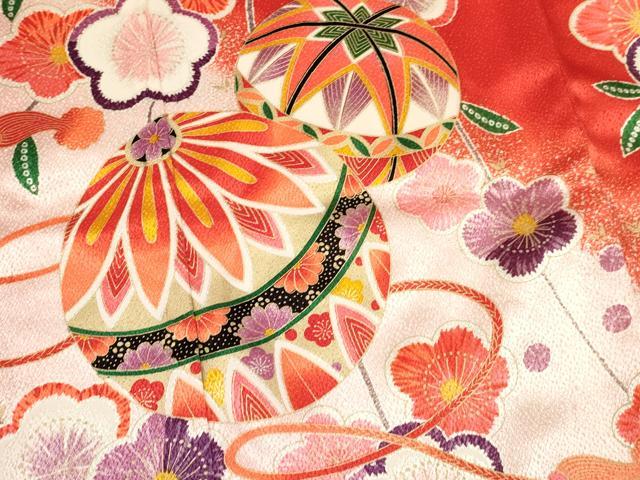 平和屋着物[]七五三　女の子　７歳　祝着　四つ身　鞠花文　暈し染め　金彩　逸品　DAAY3323ma