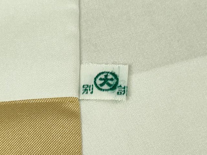 平和屋本店●極上　本場結城紬　重要無形文化財　160亀甲　飛び亀甲柄　椿　枯色地　大丸扱い　証紙付き　逸品　未使用　DZAA4484kh6