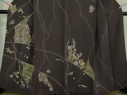 平和屋本店●極上　創業460年・千總　訪問着　刺繍　立波花文　滅紫色地　逸品　DZAA4224kh6