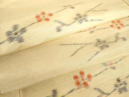 平和屋着物●上質な紬  　枝花文　正絹　逸品　未使用　DAAY9670az