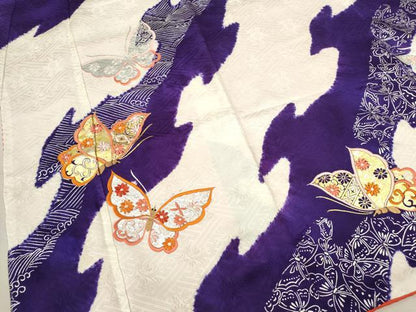 平和屋着物[]七五三　女の子　７歳　祝着　四つ身　刺繍　舞蝶花文　金銀彩　逸品　CABB2045ze