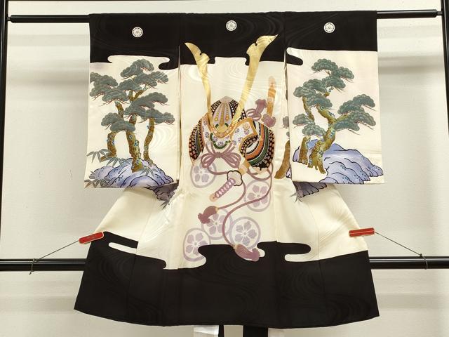 平和屋着物[]お宮参り　男の子　祝着　産着　初着　のしめ　駒刺繍　兜　笠松文　金彩　洗える着物　CABB2049ze
