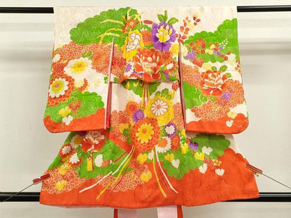 平和屋着物[]七五三　女の子　３歳　祝着　三つ身　長襦袢セット　刺繍　花束文　金彩　逸品　CABB2050ze