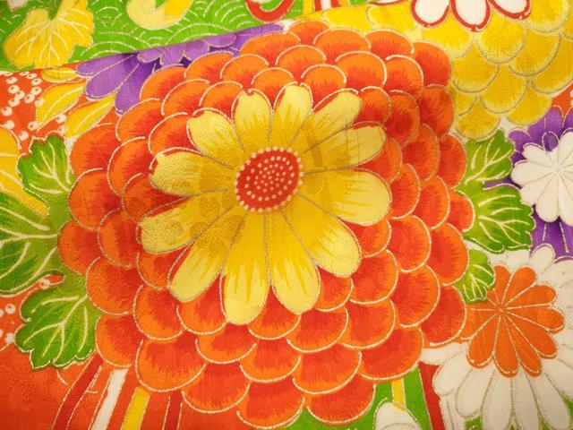 平和屋着物[]七五三　女の子　３歳　祝着　三つ身　長襦袢セット　刺繍　花束文　金彩　逸品　CABB2050ze