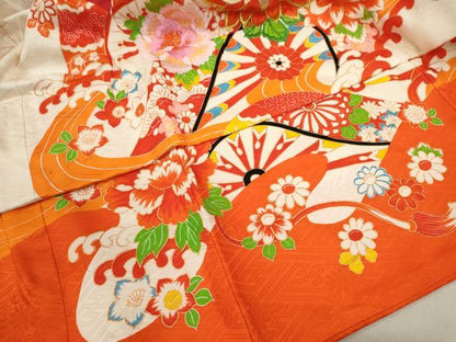 平和屋着物[]七五三　女の子　３歳　祝着　三つ身　長襦袢セット　刺繍　片輪車草花文　金彩　逸品　CABB2051ze
