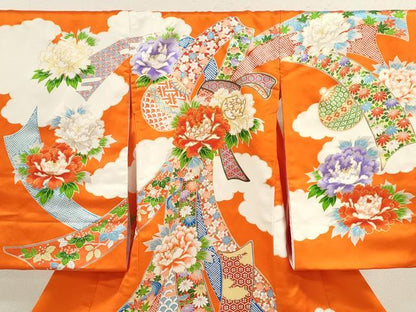 平和屋着物[]お宮参り　女の子　祝着　産着　初着　のしめ　駒刺繍　束ね熨斗鈴草花文　金彩　逸品　CABB2047ze