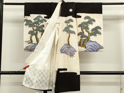 平和屋着物[]お宮参り　男の子　祝着　産着　初着　のしめ　駒刺繍　兜　笠松文　金彩　洗える着物　CABB2049ze