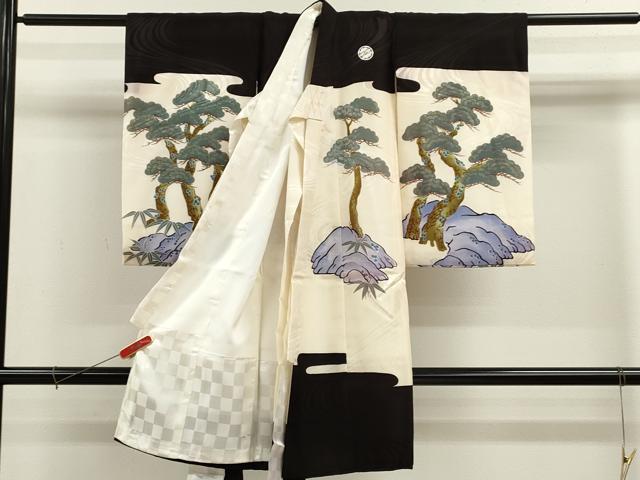 平和屋着物[]お宮参り　男の子　祝着　産着　初着　のしめ　駒刺繍　兜　笠松文　金彩　洗える着物　CABB2049ze