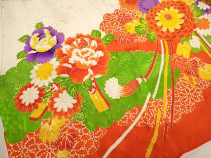 平和屋着物[]七五三　女の子　３歳　祝着　三つ身　長襦袢セット　刺繍　花束文　金彩　逸品　CABB2050ze