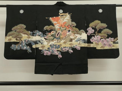 平和屋着物[]七五三　男の子　祝着・羽織・袴・小物セット　宝船　黒地　金彩　逸品　CABB2065ze