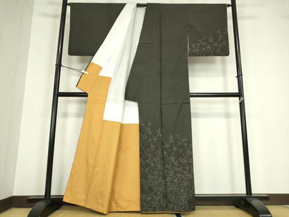 平和屋着物●訪問着　紬地　草葉文　黒地　正絹　逸品　DAAY9784az