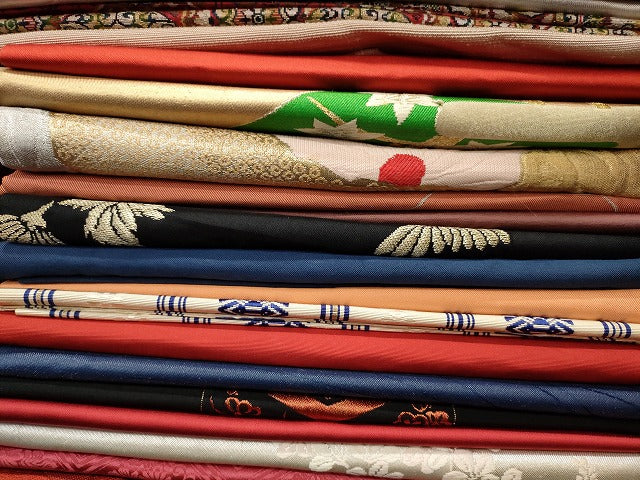 平和屋本店■名古屋帯 まとめて100点 孔雀 蝶 風景 花柄 手描き 駒刺繍 金銀糸 など 着用可能多数 未使用品あり 全て正絹 se3830