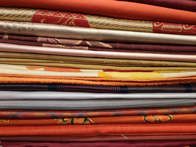 平和屋本店■名古屋帯 まとめて100点 孔雀 蝶 風景 花柄 手描き 駒刺繍 金銀糸 など 着用可能多数 未使用品あり 全て正絹 se3830
