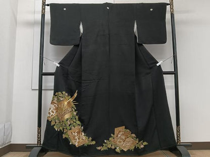 平和屋着物■豪華黒留袖　駒刺繍　吉祥花鳥文　金銀彩　正絹　逸品　CABB2586xi