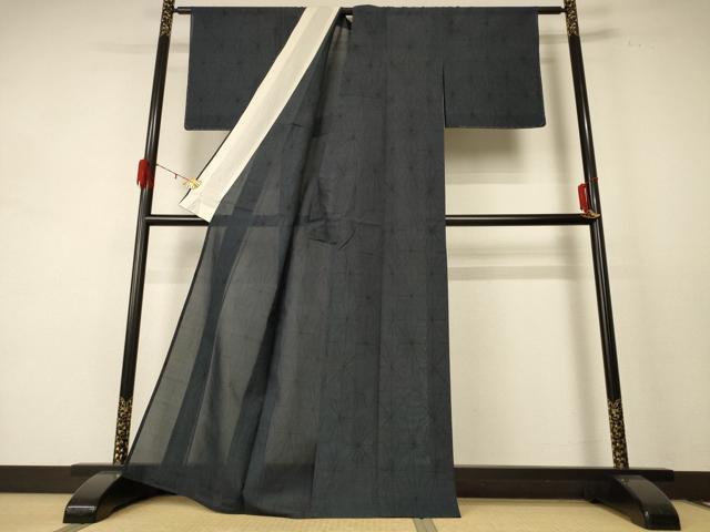 平和屋着物＊夏物 本場大島紬 夏大島 麻の葉文様 反端付き 正絹 逸品 AABE2712jd