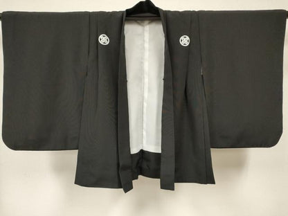平和屋着物[]七五三　男の子　着物・黒紋付羽織・長襦袢(単衣)・行灯袴・小物セット　箱付き　DABA3552ma