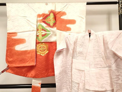平和屋着物[]七五三　女の子　３歳　祝着　三つ身　長襦袢(袷)セット　駒刺繍　双鶴亀甲花文　暈し染め　逸品　DABA3561ma