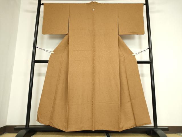 平和屋着物●上質な色無地　南天地紋　桑茶色　やまと誂製　正絹　逸品　DAAZ7156ud 平和屋着物○上質な色無地 南天地紋 桑茶色 やまと誂製