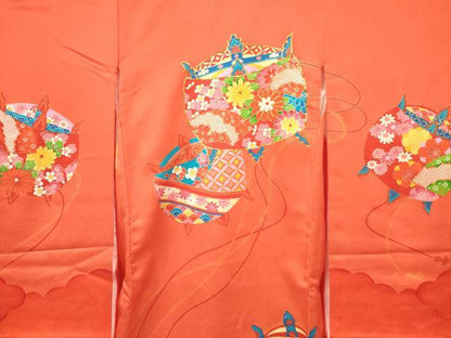 平和屋着物[]七五三　女の子　３歳　祝着　三つ身　長襦袢(袷)セット　駒刺繍　糸車花文　金彩　逸品　DABA3575ma