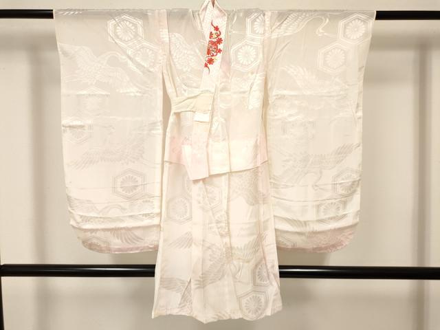 平和屋着物[]七五三　女の子　３歳　祝着　三つ身　長襦袢(単衣・半衿刺繍)セット　花車文　金彩　逸品　DABA3592ma