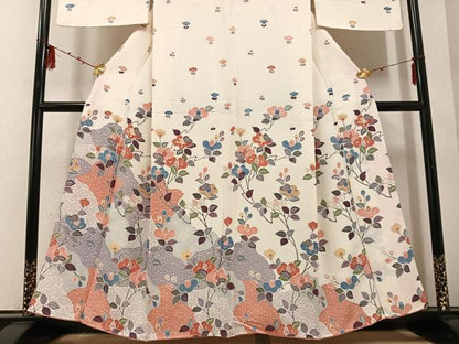 平和屋着物●訪問着　枝椿　金彩　正絹　逸品　AABF0001ph