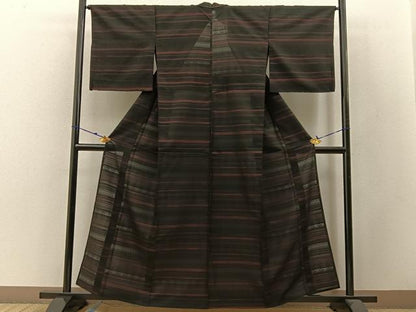 平和屋着物＊夏物 紗紬 横段花文 黒地 正絹 逸品 未使用 BAAW5076hj