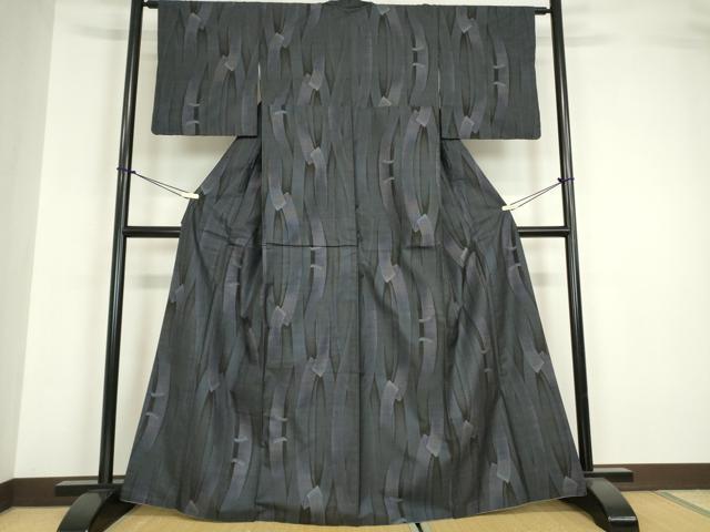 平和屋着物●本場大島紬 9マルキ 蔓帯文 正絹 逸品 DABA4414az