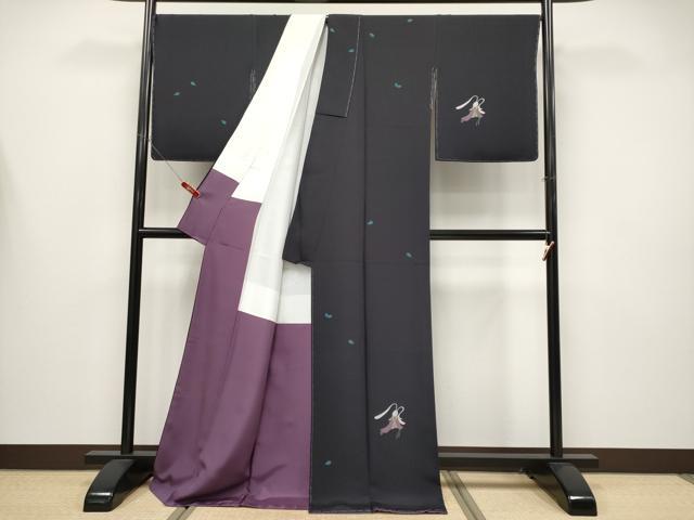 平和屋本店●極上　世界的人形師　辻村寿三郎　ジュサブロー　訪問着　兎　伊と幸　黒紅色地　反端付き　逸品　未使用　CYAA4442s6