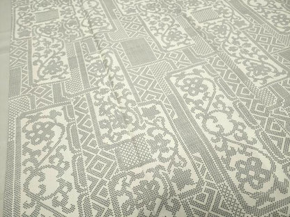 平和屋着物●本場大島紬 白大島 7マルキ 色紙重ね花唐草文 正絹 逸品 CABB0168gh