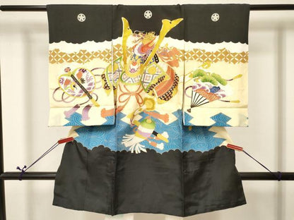 平和屋着物[]お宮参り　男の子　祝着　産着　初着　のしめ　駒刺繍　龍　兜　纏　扇面松文　金彩　逸品　DABA3725ma