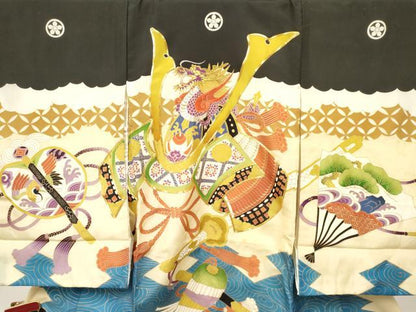 平和屋着物[]お宮参り　男の子　祝着　産着　初着　のしめ　駒刺繍　龍　兜　纏　扇面松文　金彩　逸品　DABA3725ma