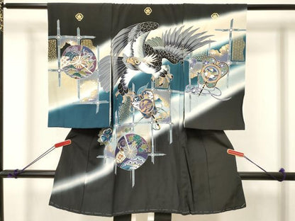 平和屋着物[]お宮参り　男の子　祝着　産着　初着　のしめ　鷹　鷲　扇面吉祥文　暈し染め　金銀彩　逸品　DABA3722ma