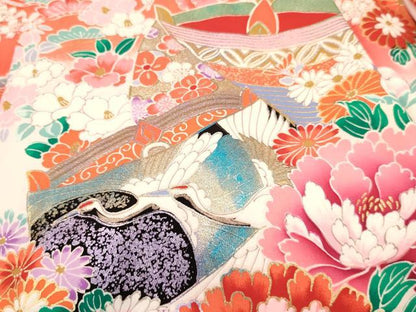 平和屋着物[]お宮参り　女の子　祝着　産着　初着　のしめ　糸車　檜扇飛鶴花文　暈し染め　金銀彩　逸品　DABA3771ma