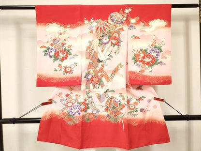 平和屋着物[]お宮参り　女の子　祝着　産着　初着　のしめ　飛鶴鞠花文　暈し染め　金彩　逸品　DABA3786ma