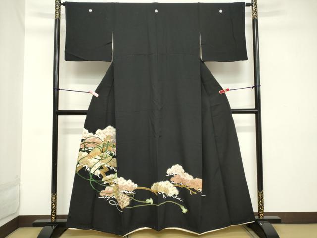 平和屋着物■豪華黒留袖　駒刺繍　扇面花松文　金彩　正絹　逸品　DABB8570cd