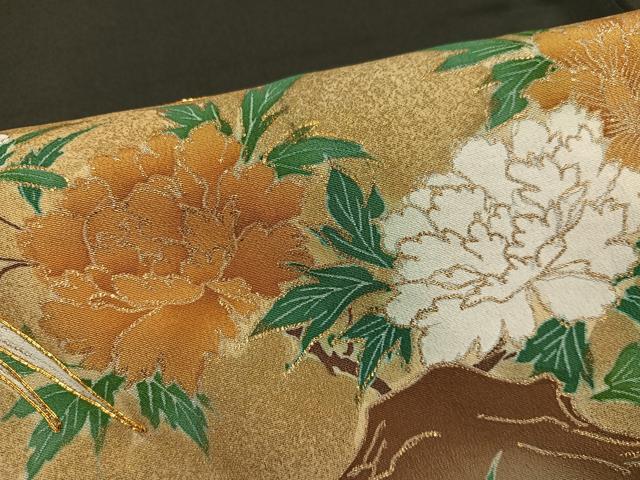 平和屋着物■豪華黒留袖　駒刺繍　尾長鳥　草花　金銀彩　正絹　逸品　AABF3884ph
