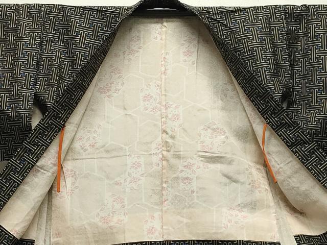 平和屋着物●本場大島紬 龍郷絣 秋名バラ アンサンブル 正絹 逸品 CABB0331gh
