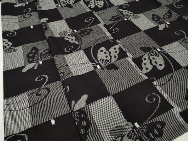平和屋着物●久留米絣　単衣　綿　舞蝶文　黒地　逸品　DABA4575az