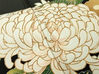 平和屋着物●豪華黒留袖　駒刺繍　菊尽くし　金彩　正絹　逸品　DABG0022az
