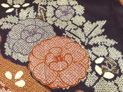 平和屋着物●豪華振袖 駒刺繍 絞り 草花文 金彩 正絹 逸品 AABF4449ph
