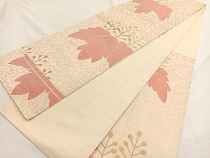 平和屋着物●桝屋高尾 六通柄 本袋帯 桐唐草文 金糸 正絹 逸品 BAAW4488hv