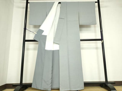 平和屋着物●上質な色無地 霞地紋 薄雲鼠色 正絹 逸品 DABA4637az