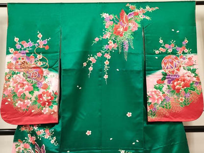 平和屋着物[]七五三　女の子　７歳　祝着　四つ身　長襦袢(単衣)セット　舞蝶鞠花車文　暈し染め　金彩　洗える着物　未使用　DABA3851ma