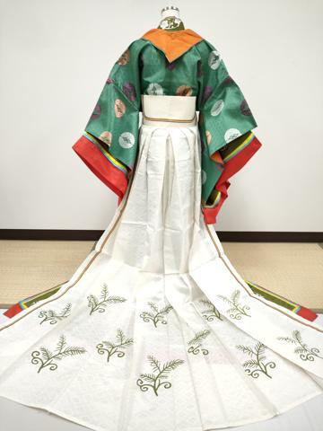 平和屋本店●極上　十二単セット　唐衣・表着・裳 　和装　婚礼　結婚式　神社挙式　唐織　舞蝶丸文　逸品　CYAA4548s6
