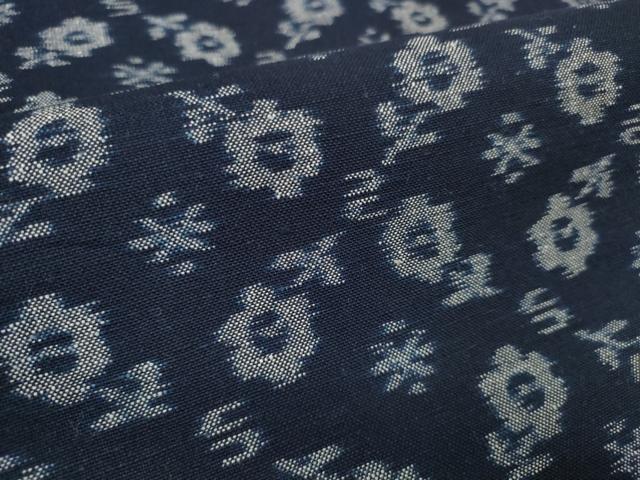 平和屋着物●極上　久留米絣　綿　反物　着尺　草花　逸品　未使用　DZAA11719kh6
