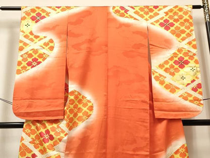 平和屋着物∵女の子　十三参り　子供　祝着　駒刺繍　松皮菱花文　暈し染め　金彩　逸品　DABA3886ma