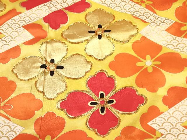 平和屋着物∵女の子　十三参り　子供　祝着　駒刺繍　松皮菱花文　暈し染め　金彩　逸品　DABA3886ma