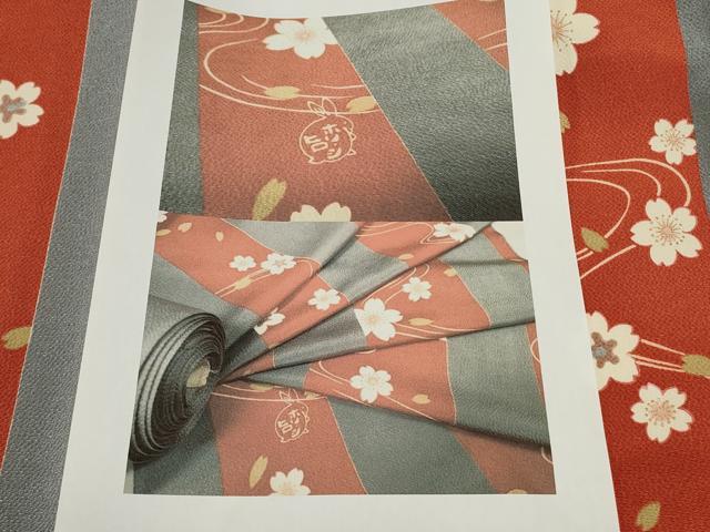 平和屋本店●極上 人形作家・ホリヒロシ 小紋 舞桜 間道 鬼しぼ縮緬 金彩 反端・参考資料付き 逸品 DZAB3429kh6
